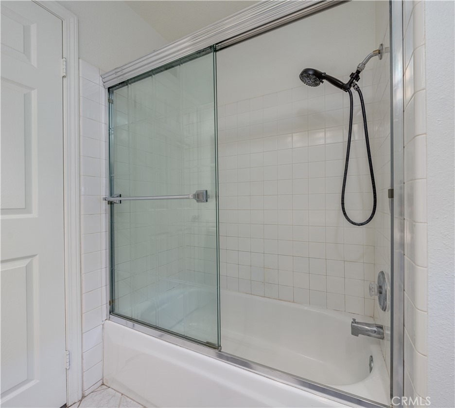 1011 S Mountcrest Court - Photo 33