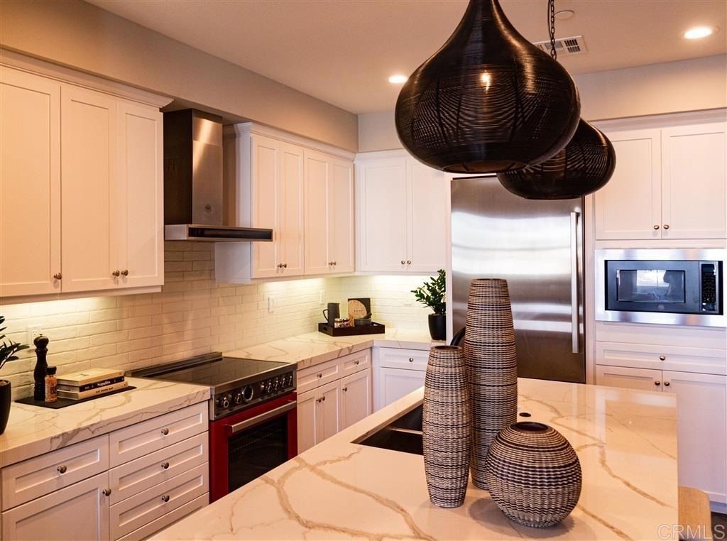 1109 Hibiscus Way - Photo 5