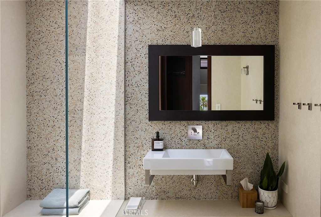 2495 Riviera - Photo 44
