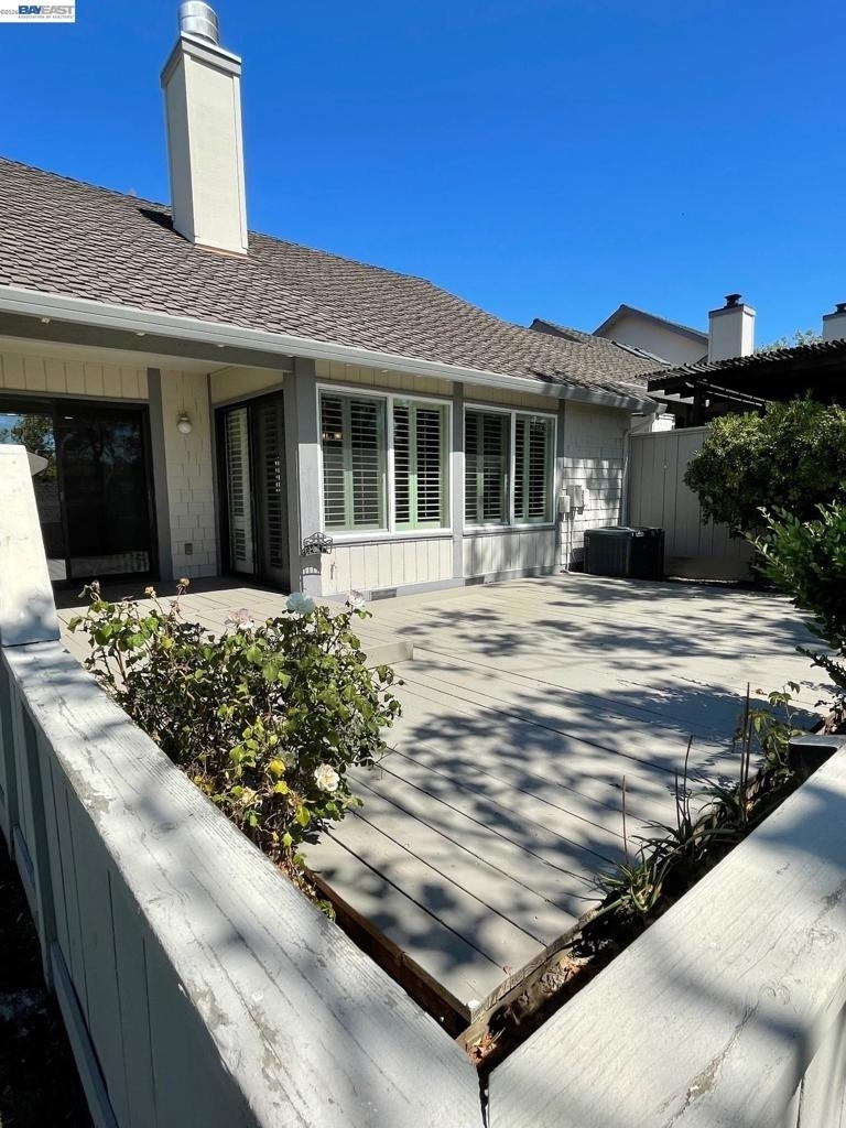 701 Glen Eagle Ct - Photo 3