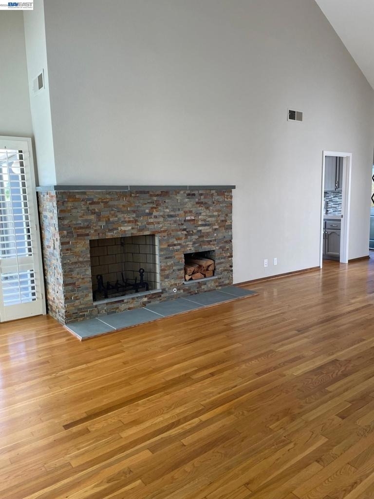 701 Glen Eagle Ct - Photo 5