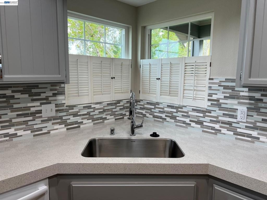 701 Glen Eagle Ct - Photo 15