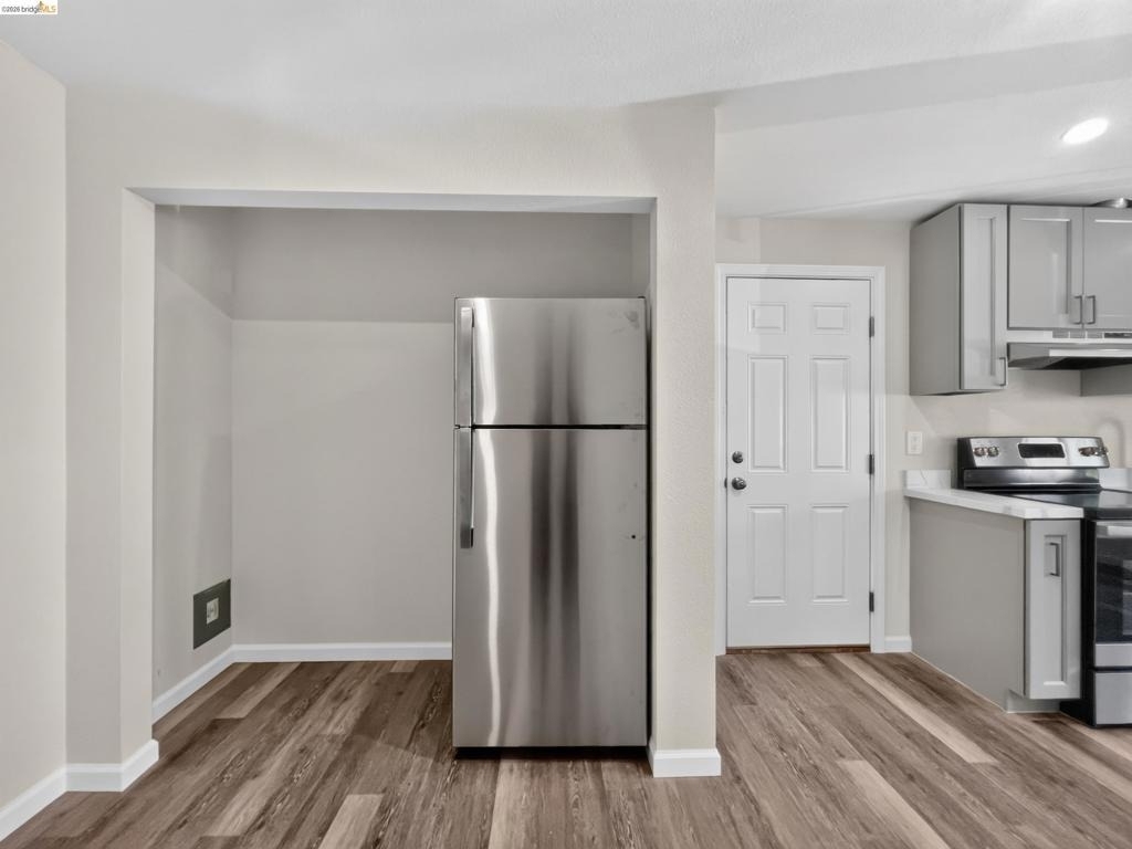 2322 Peachtree Cir - Photo 8