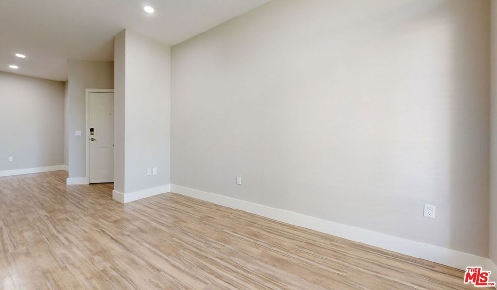 6260 W 3rd Street - Photo 2