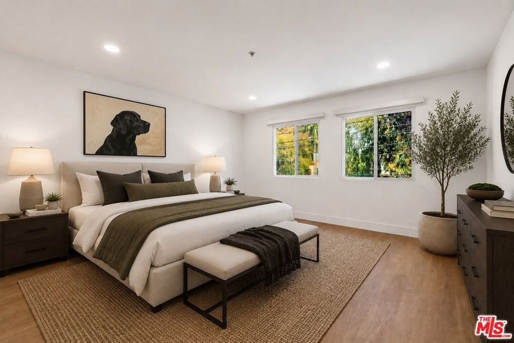 16100 W Sunset Boulevard - Photo 3