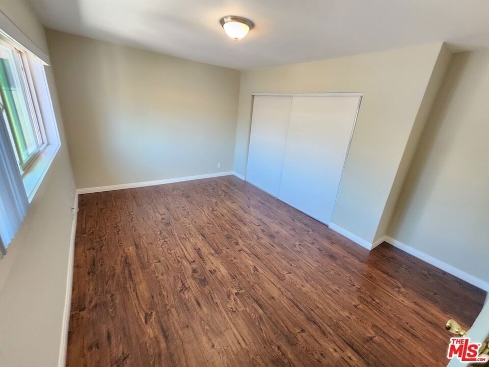 7925 Vineland Avenue - Photo 19