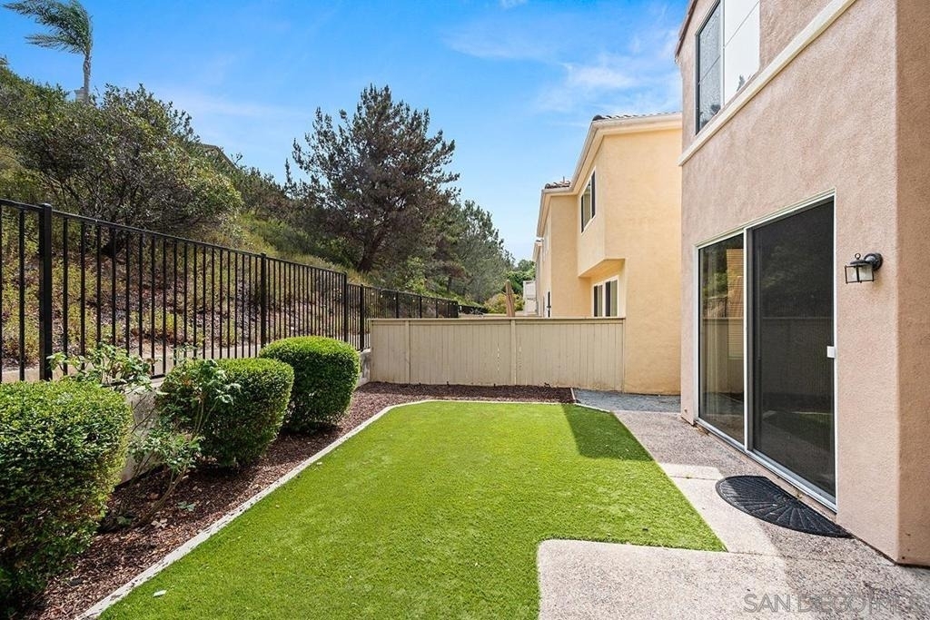11237 Carmel Creek Rd - Photo 32