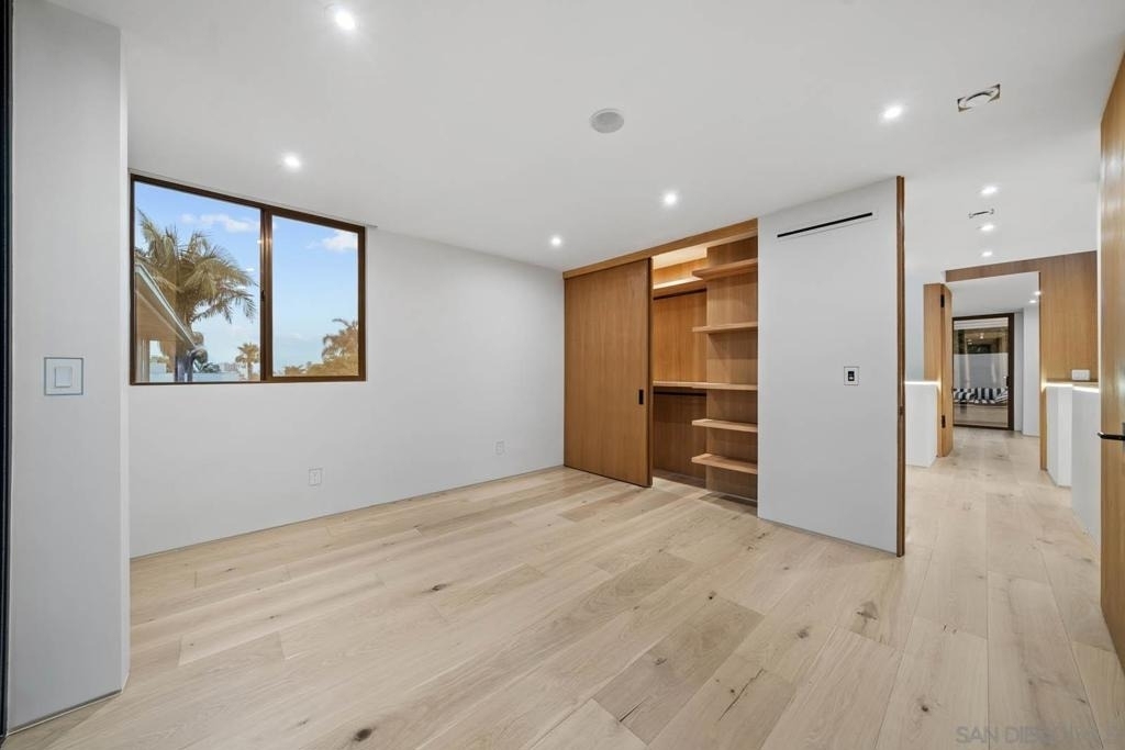 7376 Fay Ave - Photo 35