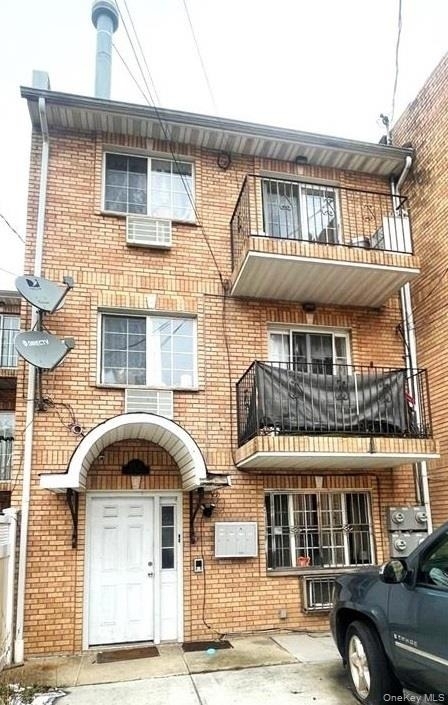 9321 197th Street - Photo 0