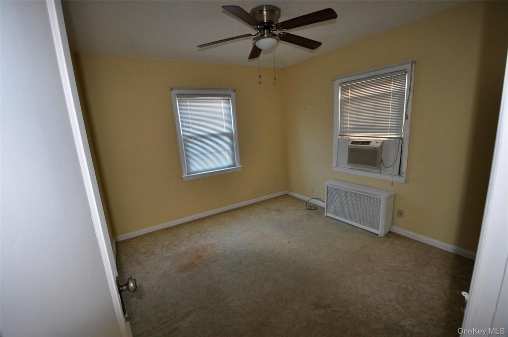 415 Lowell Avenue - Photo 5