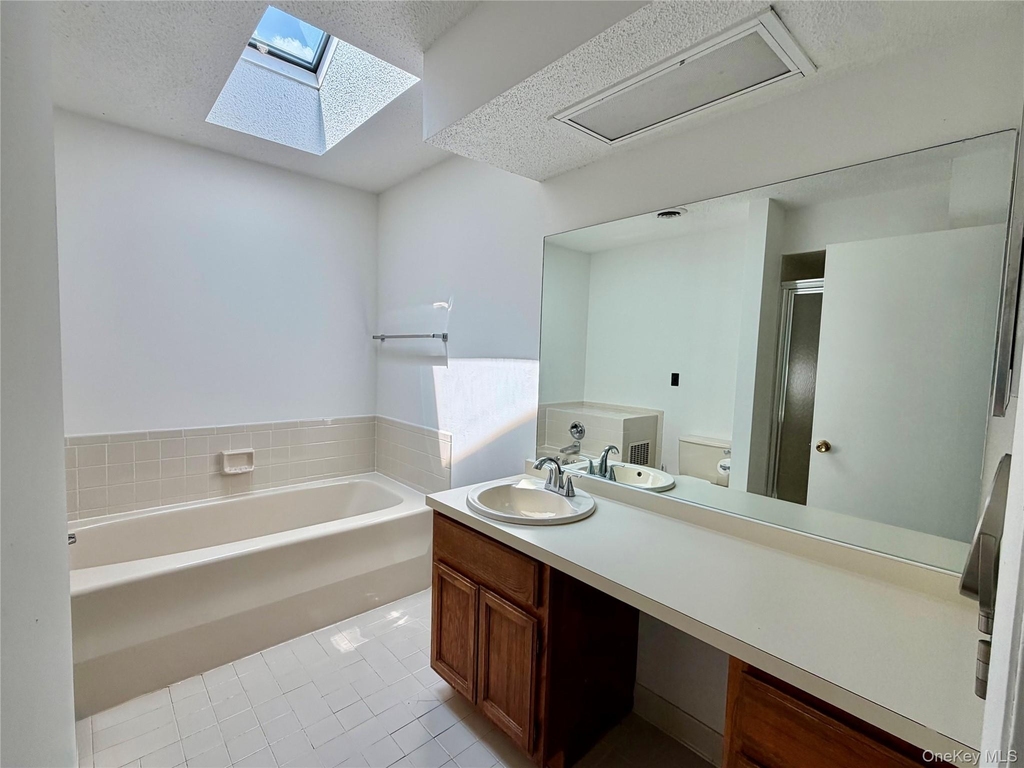 15 Pond Drive W - Photo 16