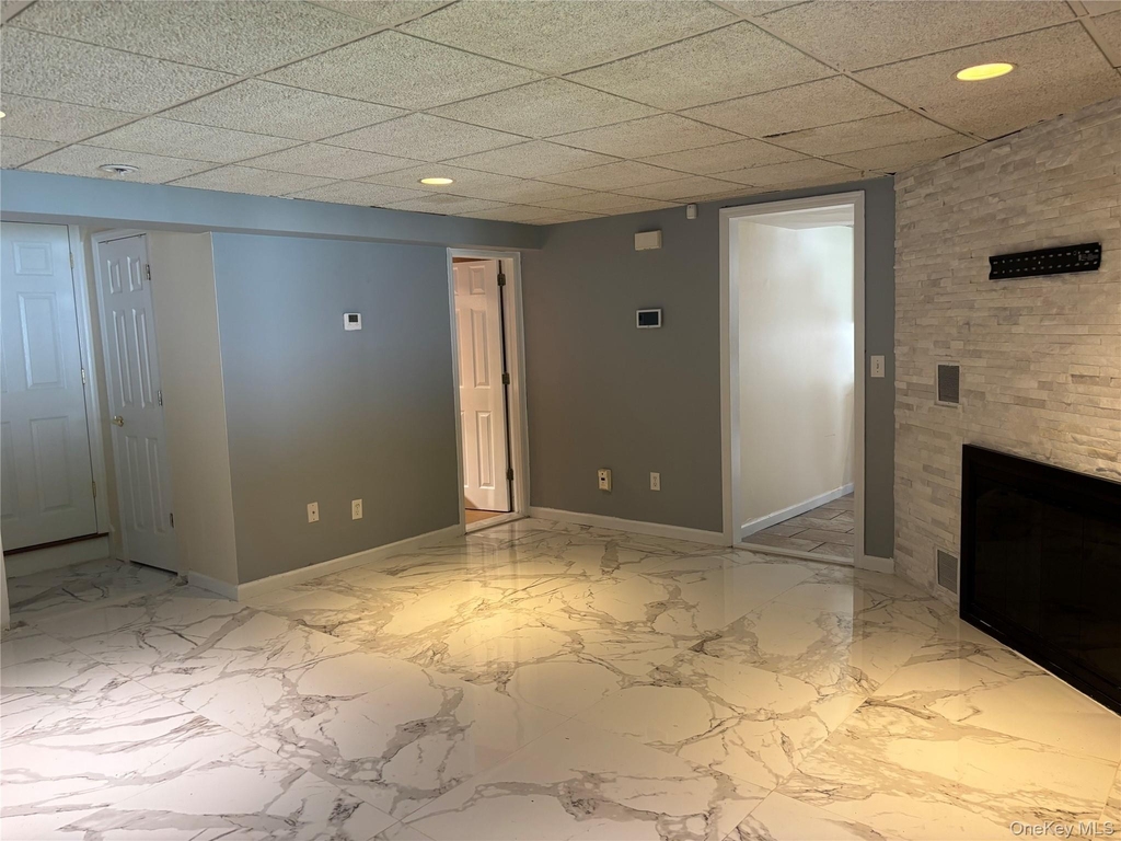 275 Evergreen Avenue - Photo 0