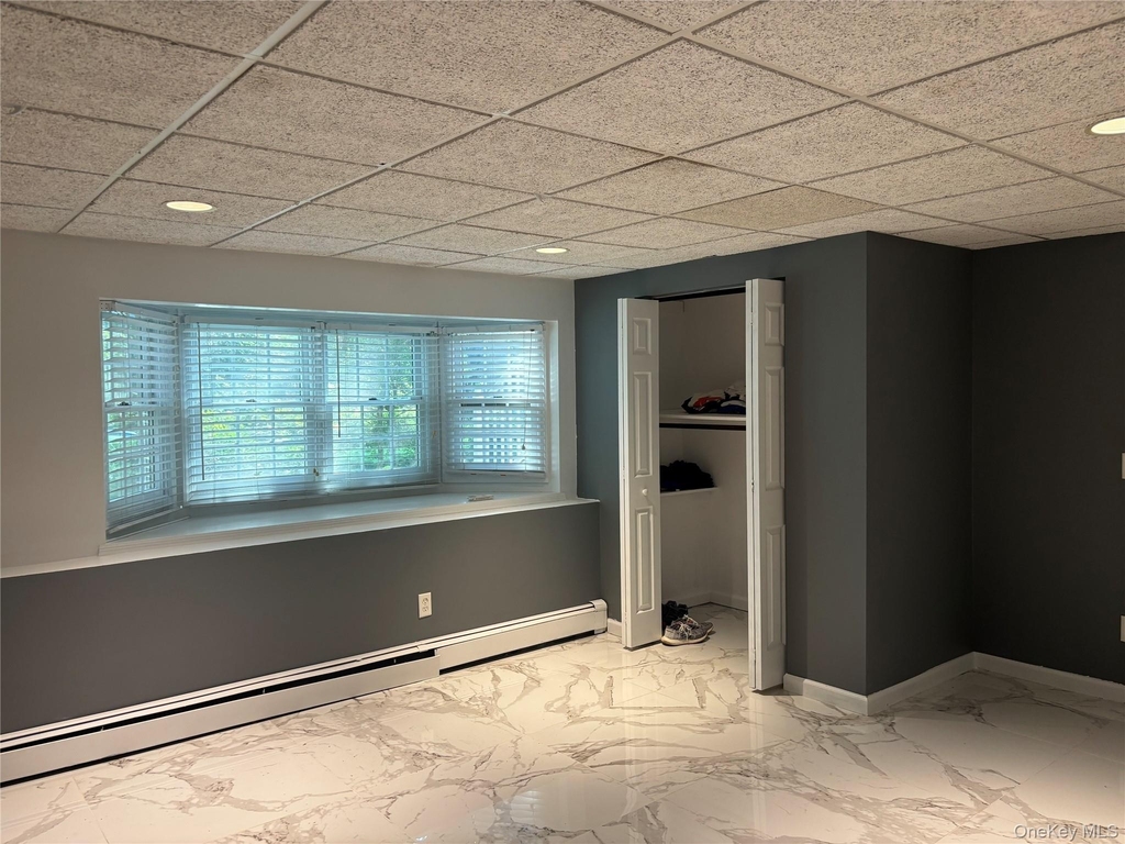 275 Evergreen Avenue - Photo 5