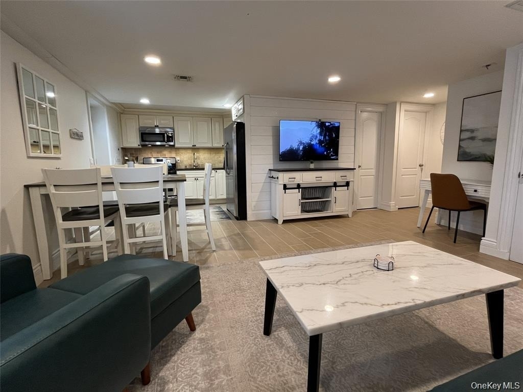 120 Mitchell Avenue - Photo 4