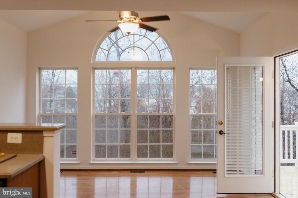18061 Camdenhurst Drive - Photo 2