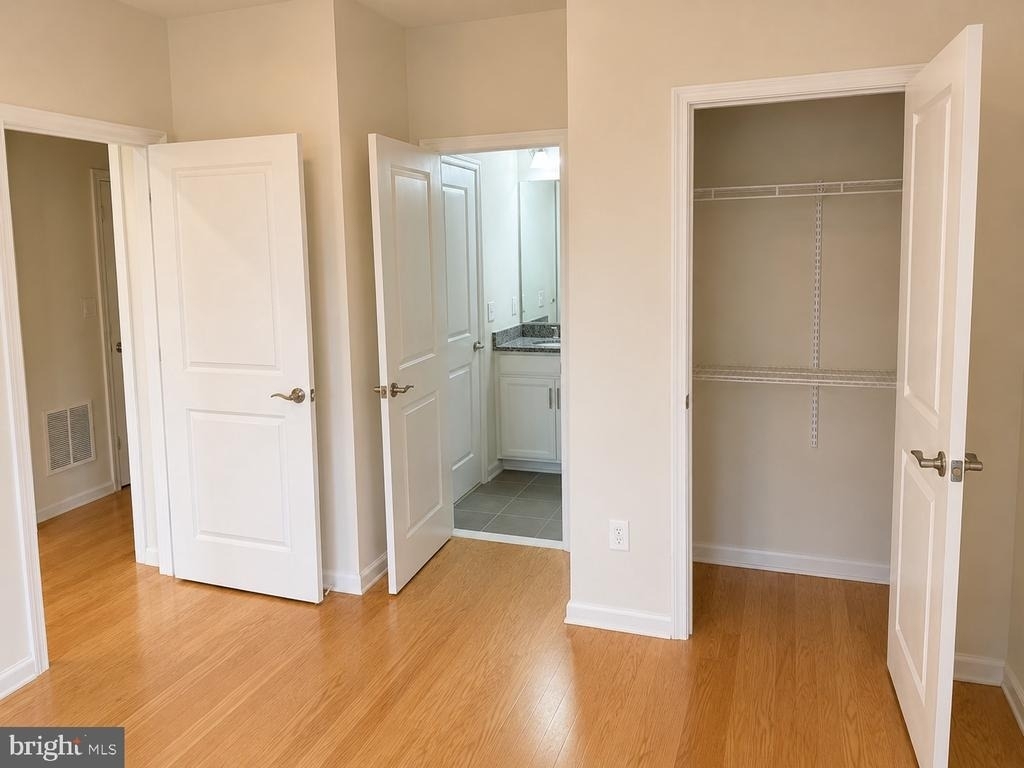 19954 Abram Terrace - Photo 8