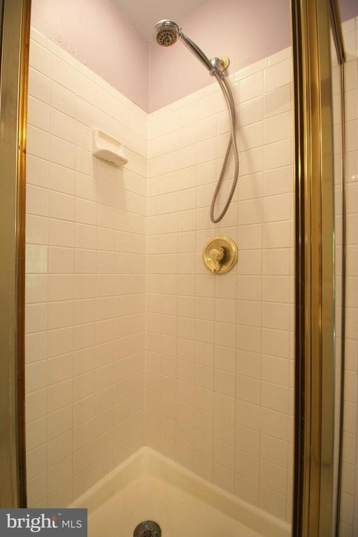 6032 Kelsey Court - Photo 16