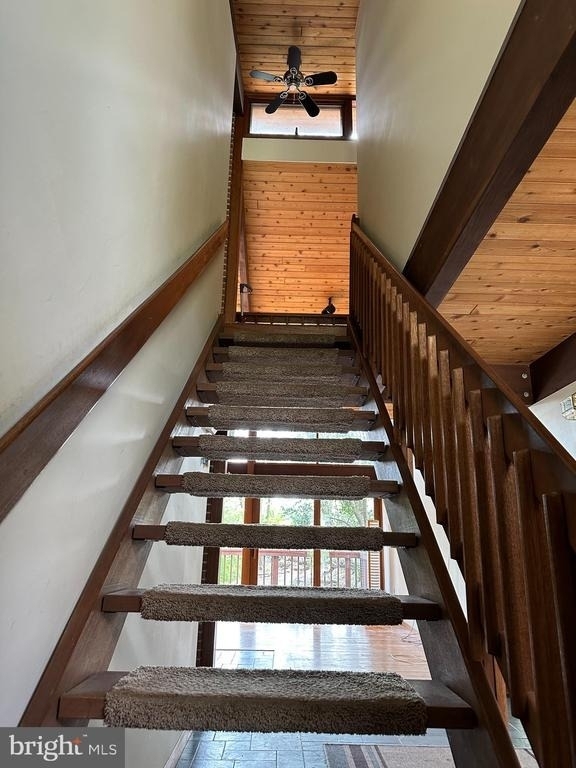 6022 Munson Hill Road - Photo 24