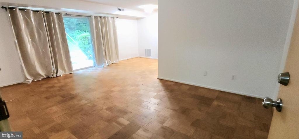 10028 Mosby Woods Drive - Photo 2