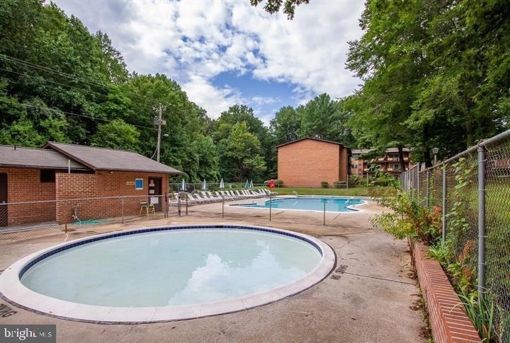 10028 Mosby Woods Drive - Photo 17