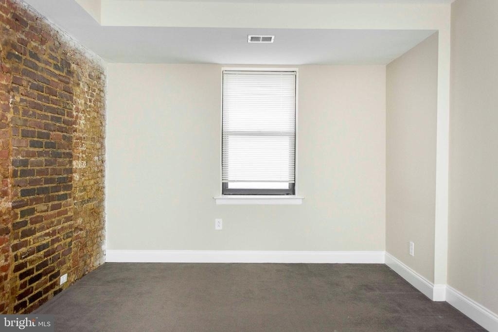 2031-5 South Street - Photo 30
