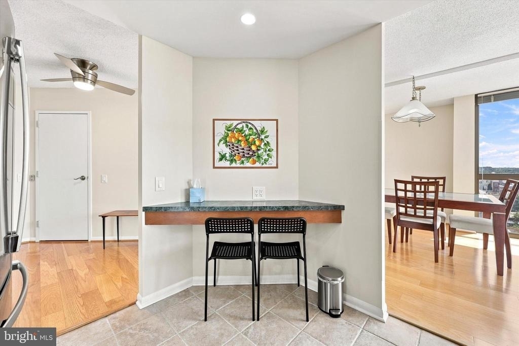 241 S 6th Street - Photo 10