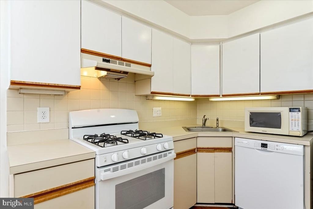 383 Lakeside Road - Photo 6