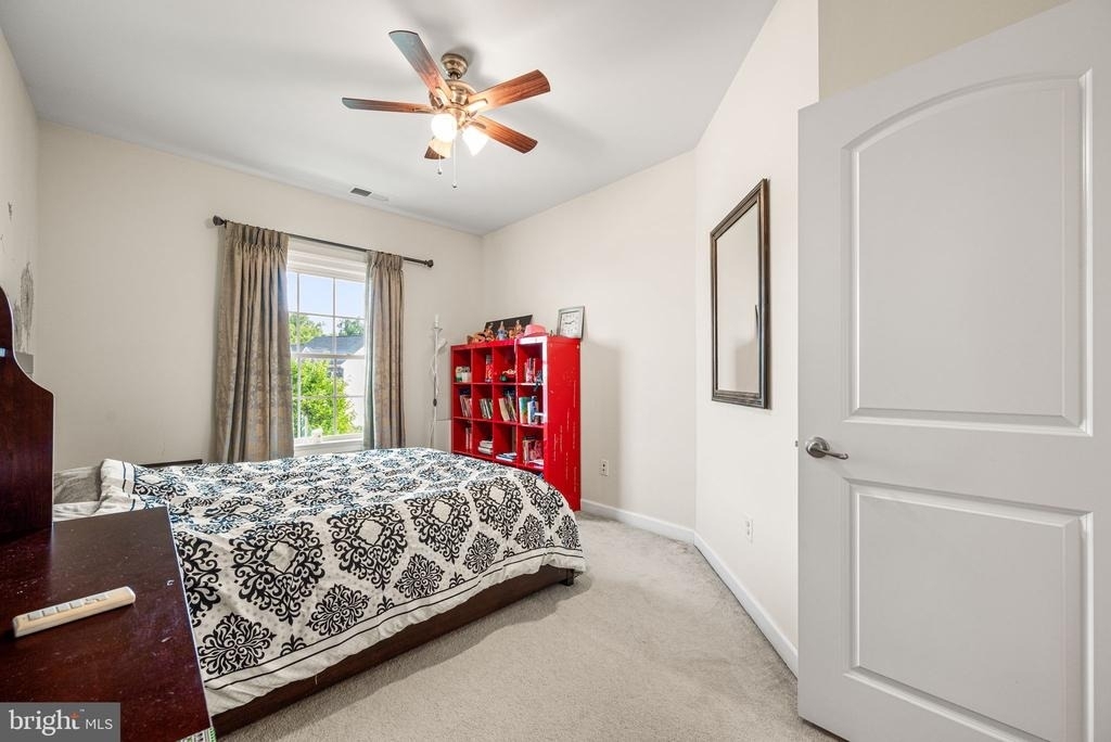 602 Dolmens Lane - Photo 24
