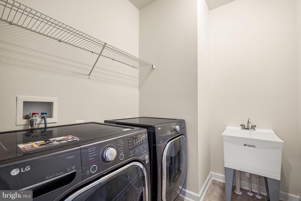 602 Dolmens Lane - Photo 35
