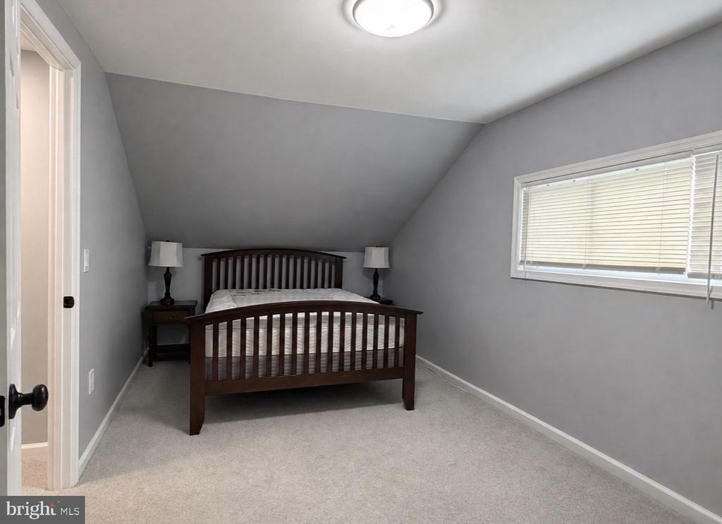 6 Roundwood Lane - Photo 11