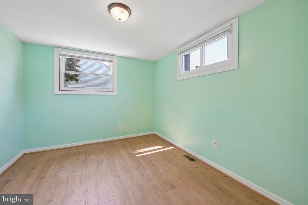 118 Sylvan Terrace - Photo 12