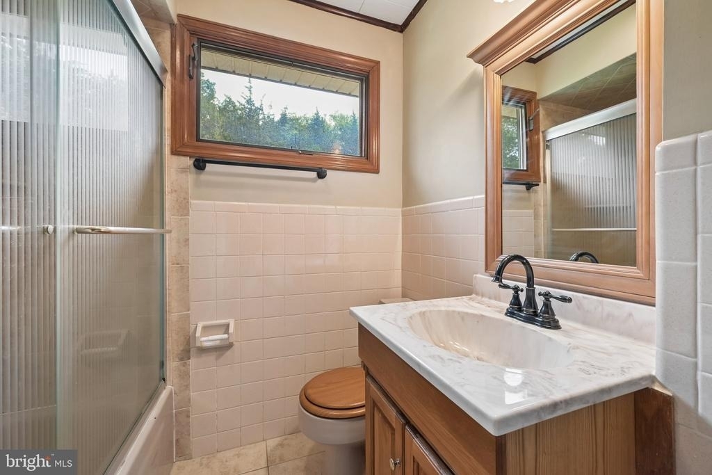 118 Sylvan Terrace - Photo 17