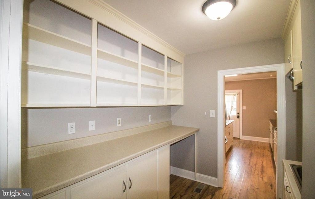 429 S Washington Street - Photo 6