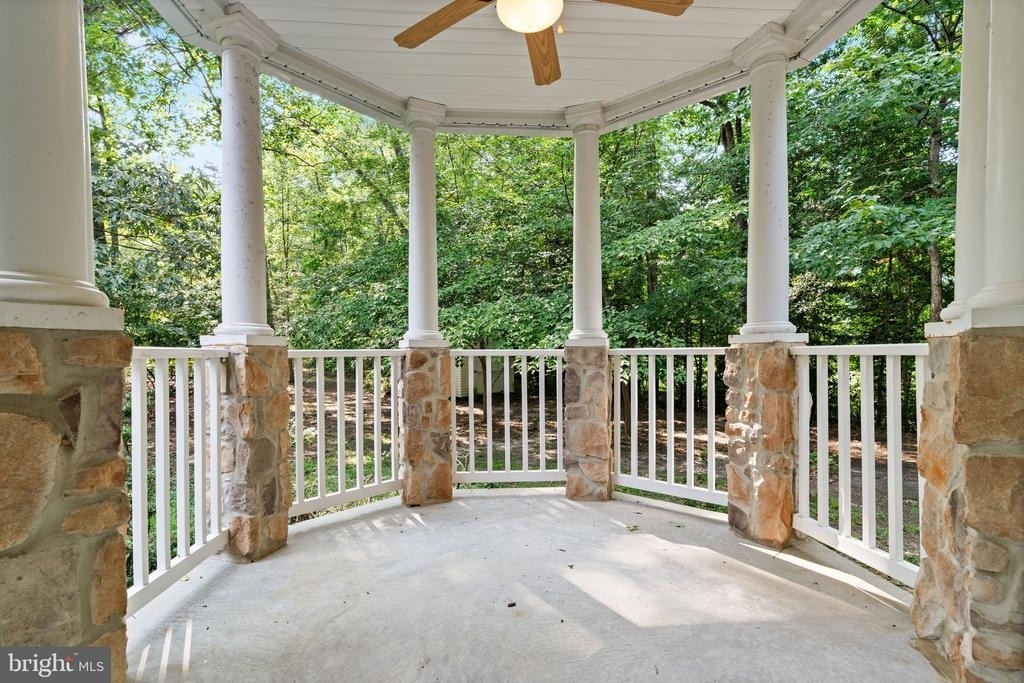 45105 Mill Creek Way - Photo 3