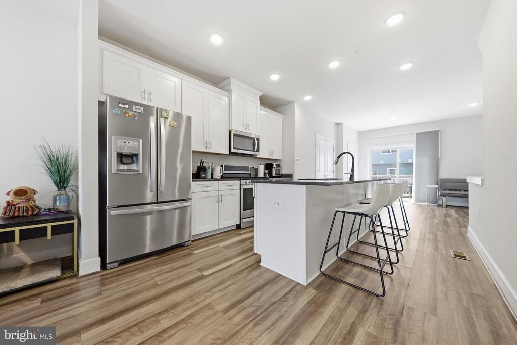 1211 Vermeer Avenue - Photo 11