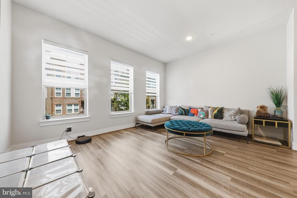1211 Vermeer Avenue - Photo 12