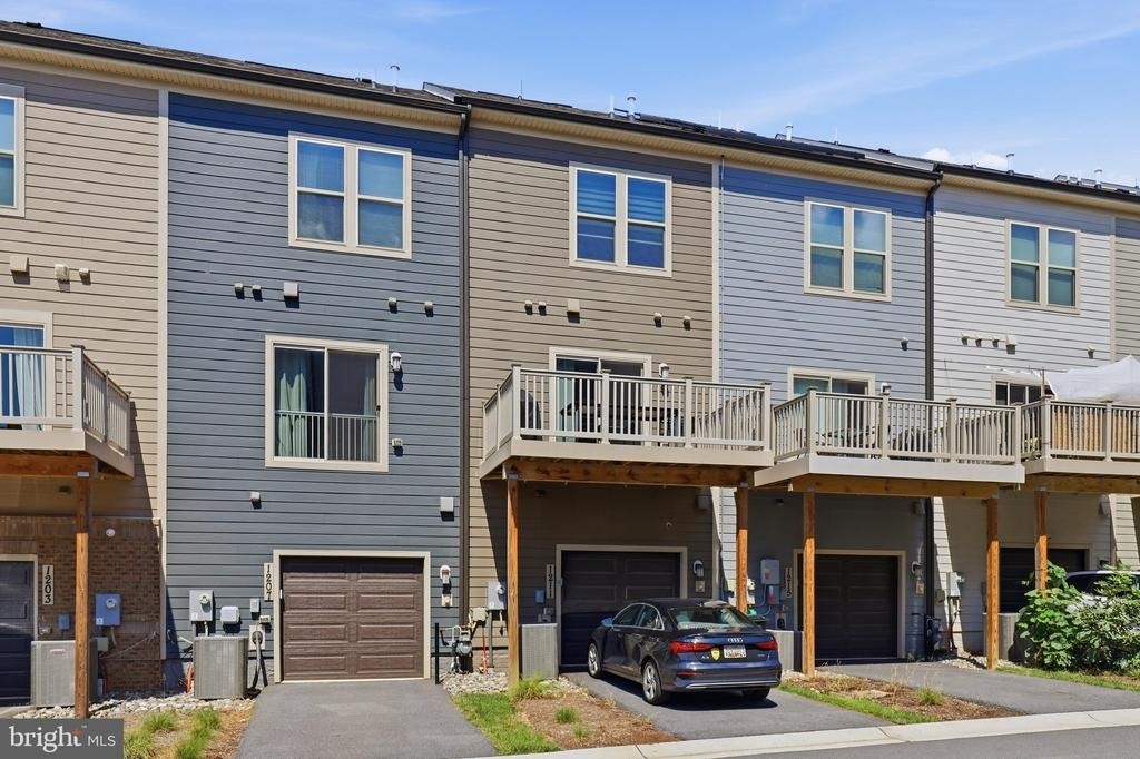 1211 Vermeer Avenue - Photo 39