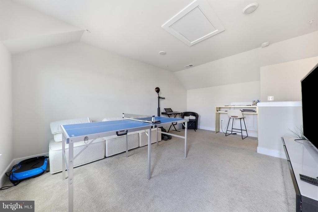 1211 Vermeer Avenue - Photo 32