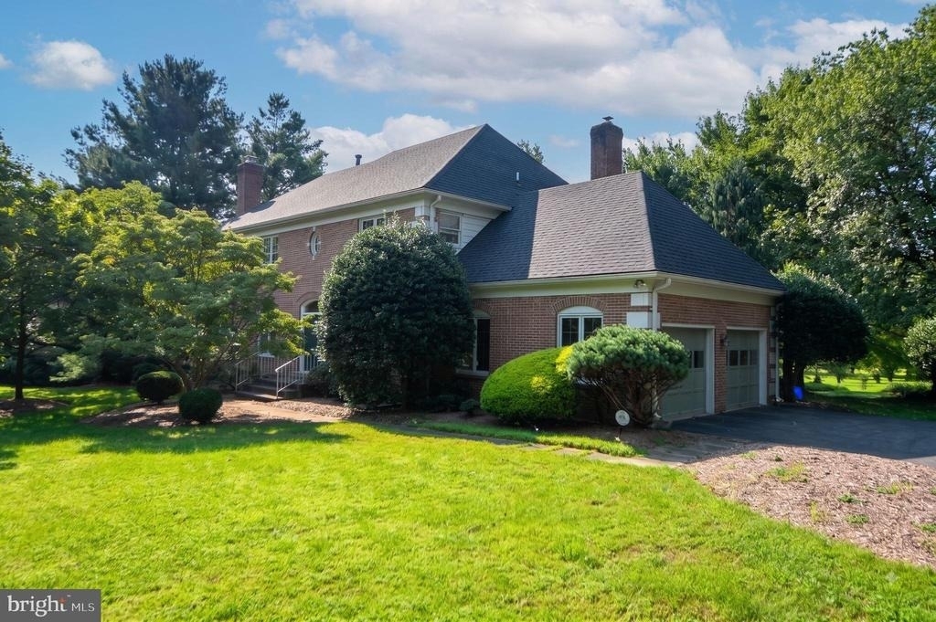 26 Holly Leaf Court - Photo 1