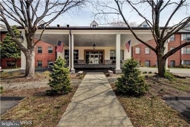 5301 Westbard Circle - Photo 9