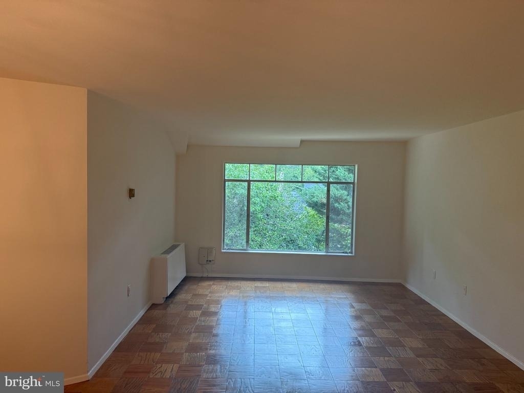 5301 Westbard Circle - Photo 5