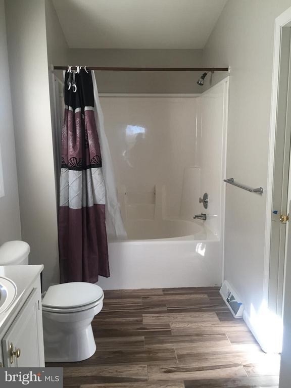 7532 Cove Point Way - Photo 18
