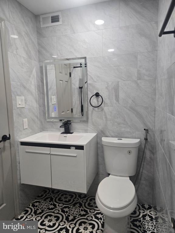 905 Woodbridge Court - Photo 15