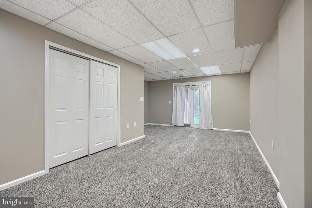 2332 Darby Court - Photo 18