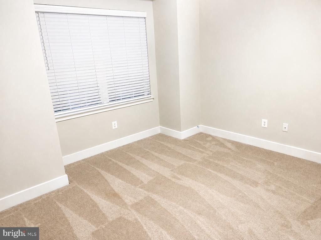4174 Charles Dickens Dr - Photo 2