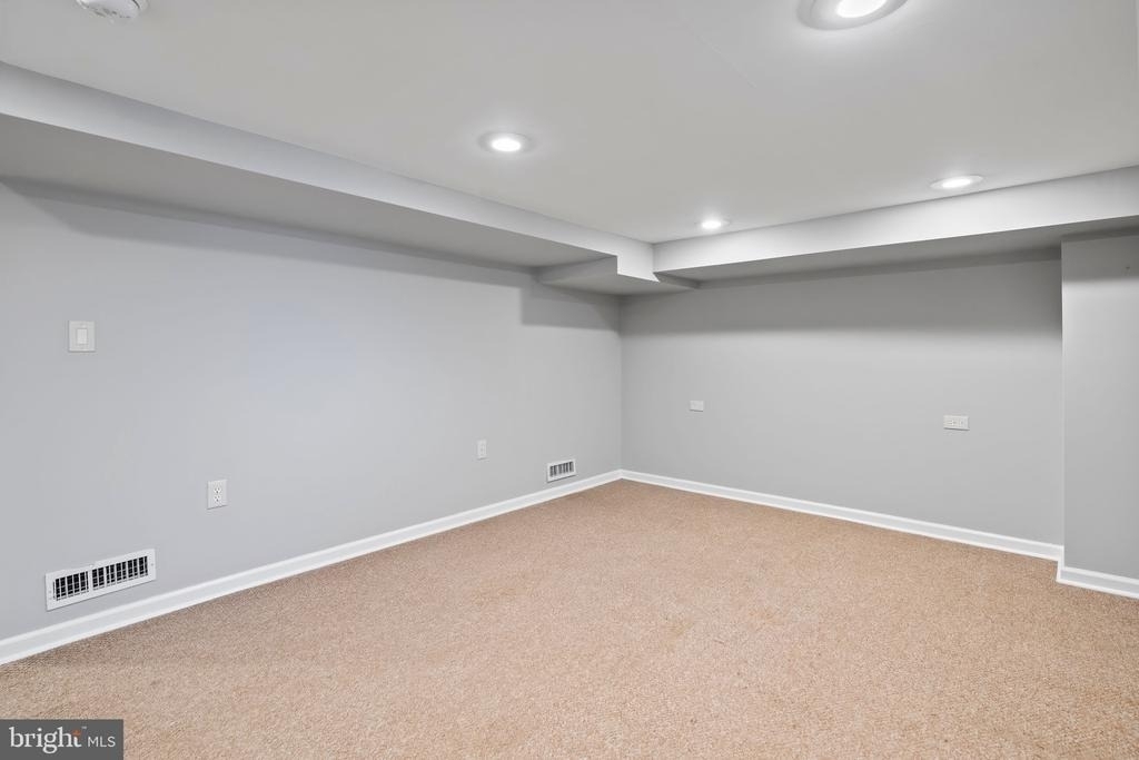 2802 Topaz Road - Photo 20