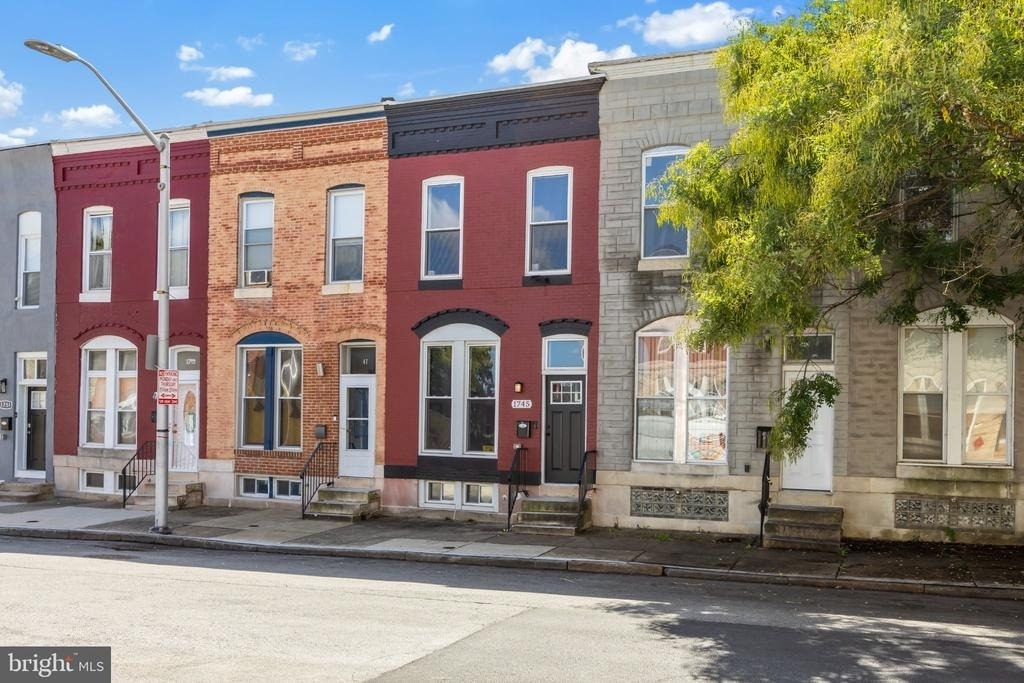 1745 E Oliver Street - Photo 3