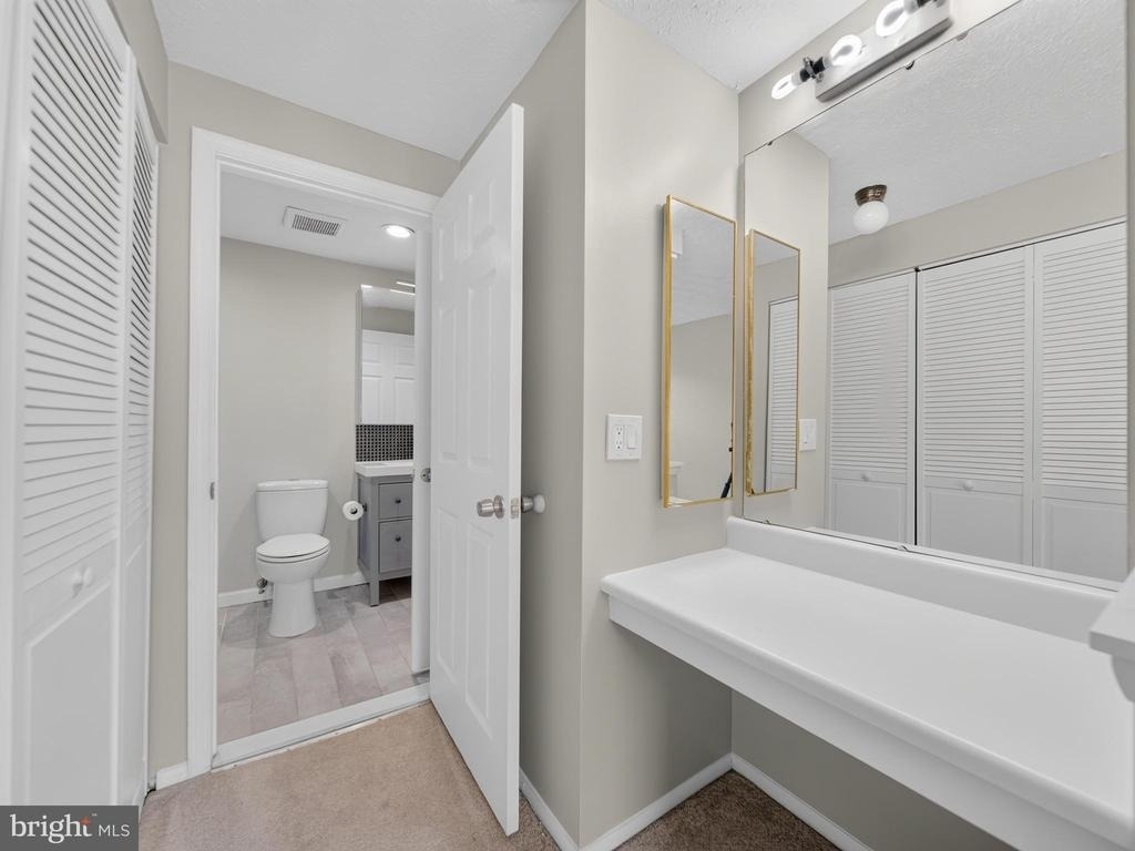 7648 Fairbanks Court - Photo 24
