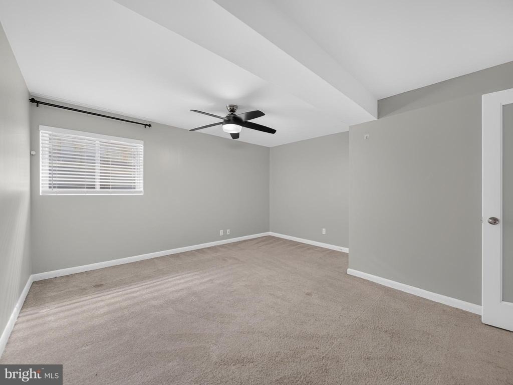 7648 Fairbanks Court - Photo 26