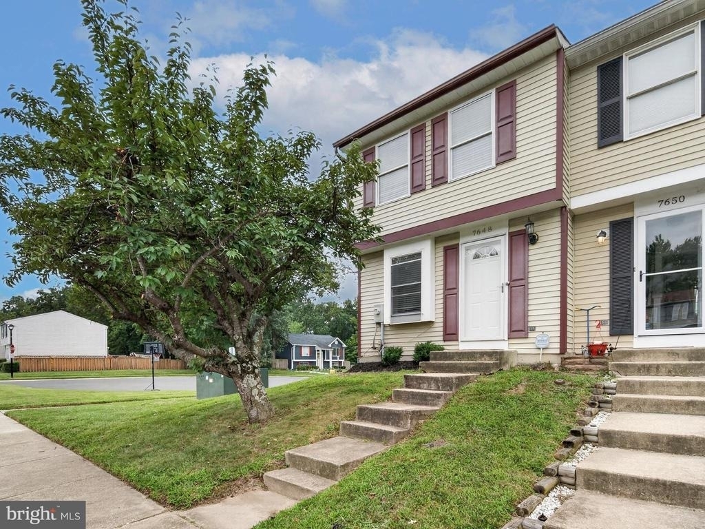 7648 Fairbanks Court - Photo 2